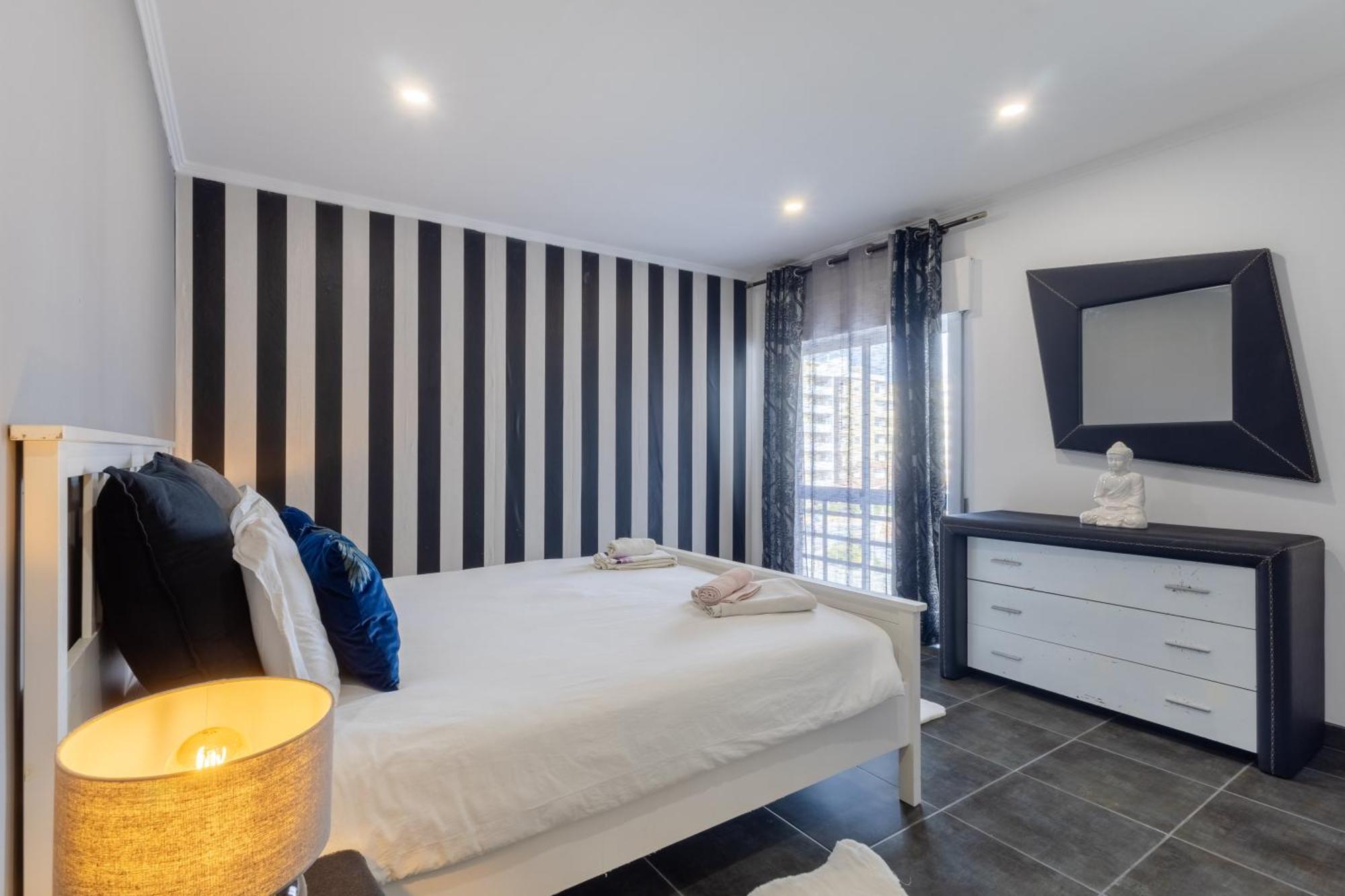 House4You Apartamento Moderno Lagos Exteriör bild